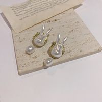 Fashion Pearl Pendant Rabbit Alloy Stud Earrings main image 3