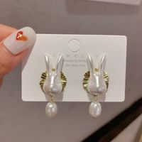 Fashion Pearl Pendant Rabbit Alloy Stud Earrings main image 5