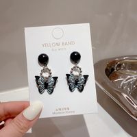 Boucles D&#39;oreilles En Alliage Pendentif Papillon Noir De Mode main image 5