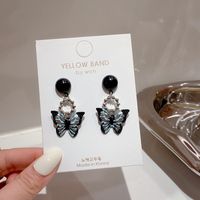 Fashion Black Butterfly Pendant Alloy Earrings main image 5