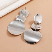 Retro Disc Simple Earrings Geometric Round Alloy Earrings main image 5