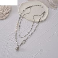 Retro Stitching Two-color Pearl Necklace Alloy Clavicle Chain sku image 2