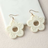 Fashion Solid Color Hollow Flower Bamboo Rattan Straw Drop Earrings sku image 3