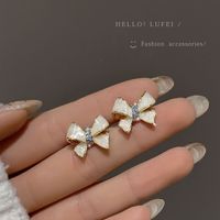 High-quality Niche Temperament Unique Bow Stud Earrings Women&#39;s Silver Needle main image 1