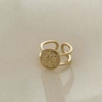 Vintage Metal Embossed Retro Solid Gold And Silver Arc Alloy Ring sku image 1