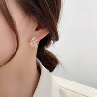 Korean Style Butterfly Alloy Artificial Pearls Ear Studs main image 4