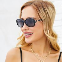 Fashion Small Frame Four-leaf Clover Small Frame Sunglasses main image 2