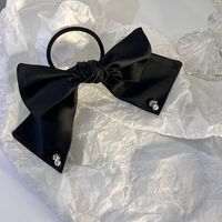 Retro Korean Black Bow Headwear Diamond Pearl Hair Scrunchies sku image 1
