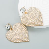 Pendientes De Corazón De Diamantes De Imitación Con Incrustaciones De Diamantes De Aleación De Moda Para Mujer main image 4