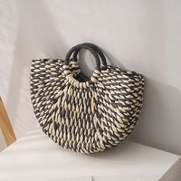 Women's Medium Vintage Style Straw Bag main image 1