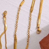 201 Stainless Steel 304 Stainless Steel Glass Gold Plated Simple Style Plating Geometric Necklace main image 3