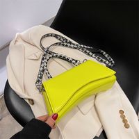 Checkerboard Messenger New Fashion Female Simple Portable Shoulder Bag24*12*8.5cm main image 5