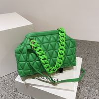 Fashion Solid Color Rhombus Plaid Acrylic Chain Handbag Shoulder Bag 20*29*21cm main image 1