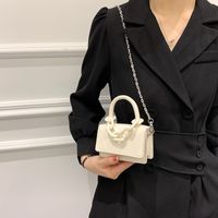 Women's New Chain Small Fashion Texture Messenger Bag12*9*4cm sku image 1