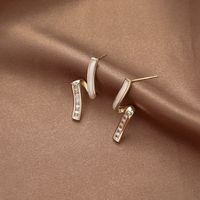 Simple Oil Drop Metal Zircon Geometric Twist Fashion Alloy Earrings Female main image 2