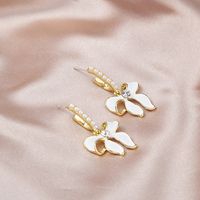 Fashion Drop Oil Bow Pearl Sweet Elegant Alloy Earrings main image 4