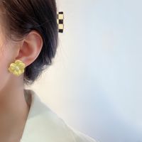 Macaron Color White New Spring And Summer Sun Flower Alloy Earrings main image 3