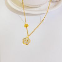 New Titanium Steel Plated 18k Gold Simple Lucky Flower Flower Clavicle Chain main image 4