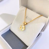 Fashion Simple Titanium Steel Necklace 18k Gold Plated Flower Mother-of-pearl Inlaid Necklace main image 4