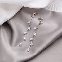 New Tassel Diamond-studded Butterfly Flower Pearl Fashion Long Thin Alloy Earrings sku image 1