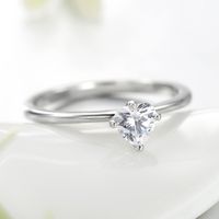 S925 Silver Simple Three-dimensional Heart Zircon Ring Female main image 5