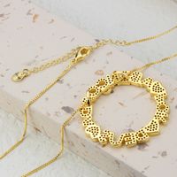 Simple Circle Heart Pattrern Letter Inlaid Zircon Copper Necklace Wholesale main image 5
