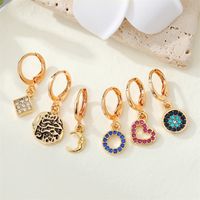 Fashion Single Geometric Moon Heart Shape Hollowed Inlaid Zircon Hoop Earriings Set main image 2