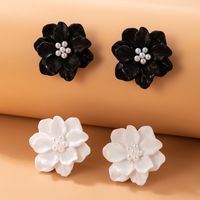New Simple Camellia Three-dimensional White Flower Pearl Earrings sku image 7