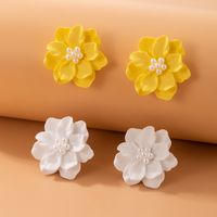 New Simple Camellia Three-dimensional White Flower Pearl Earrings sku image 6