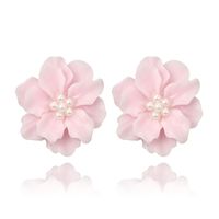 New Simple Camellia Three-dimensional White Flower Pearl Earrings sku image 4