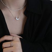 Fritillaria Moon White Simple Gypsophila Crescent Clavicle Alloy Chain main image 4