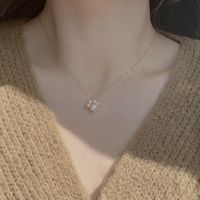 Cartoon Kitten Claw Imitation Pearl Wire Pendant Necklace Ladies Simple Animal Shape Alloy main image 3