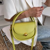 Nouvelle Main Pour Femmes Porter Messager Une Épaule Mode Couleur Unie Sous Les Bras Bag20.5 * 15.5 * 8cm main image 4