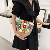Pequeña Flor Decoración Paja Nuevo Hombro Mensajero Tejido Mujer Bag22 * 21 * 3cm sku image 2