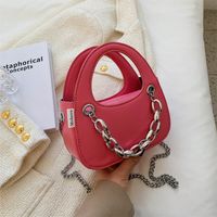 Fashion Solid Color Metai Chain Small Shoulder Messenger Bag 20*12*8cm sku image 2