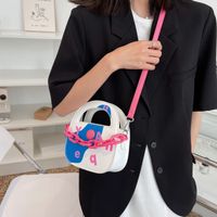 Fashion Macaron Contrast Color Acrylic Chain Small Messenger Bag 18*13*7cm sku image 5