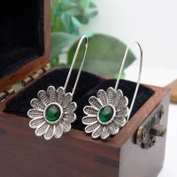 Fashion Ancient Silver Lotus Emerald Retro Flower Ear Jewelry main image 5