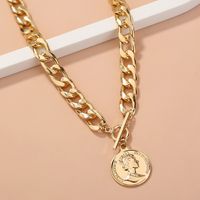 Fashion Thick Chain Exaggerated Round Portrait Tag T-buckle Alloy Necklace main image 5