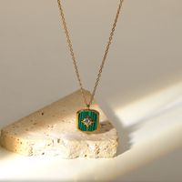 18k Gold Plated Stainless Steel Eight-pointed Star Inlaid Green Malachite Pendant Necklace main image 1
