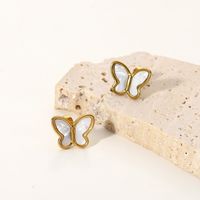 Fashion 18k Gold Natural White Shell Butterfly Shape Stainless Steel Stud main image 4