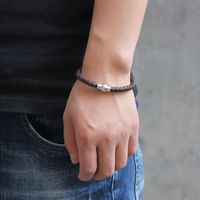 Einfacher Stil Einfarbig Pu-leder Legierung Flechten Männer Armbänder main image 3