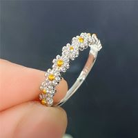 Korean Style Jewelry Sweet Daisy Flower Two-color Copper Ring Wholesale main image 3