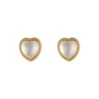 Retro Fashion Elegant White Heart Small Stud Earrings Women sku image 1