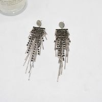 Fashion Black Rhinestone Simple Long Tassel Alloy Earrings main image 1