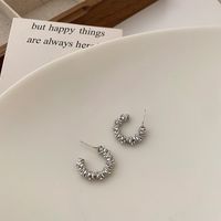 Alliage Simple Irrégulière En Forme De C Petites Boucles D'oreilles Pour Les Femmes sku image 2