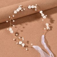 Bridal Headdress Pearl Three-petal Flower Handmade Headband main image 3
