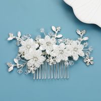 Bridal Wedding Hair Accessories White Flowers Beaded Hair Comb main image 4
