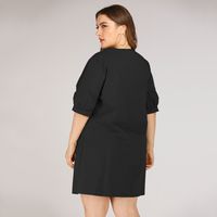 Plus Size Women's V-neck Retro Single-breasted Slim Solid Color Mid-sleeve Dress main image 6