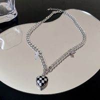 Fashion Heart-shaped Checkerboard Sweater Female Accessories main image 2