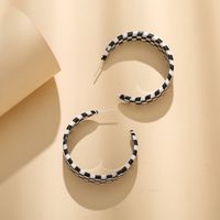 Retro Checkerboard Plaid C-shaped Stripe Acrylic Earrings main image 4